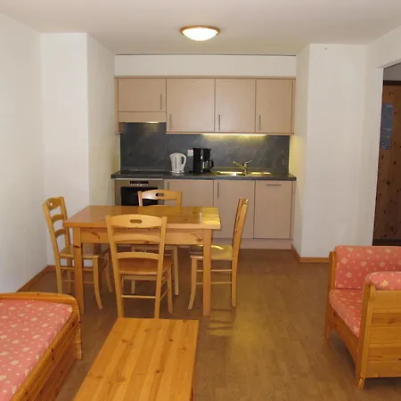 Prarion Nend201 In And Out Apartment